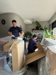 Al uw meubelen worden ter plekke gemonteerd